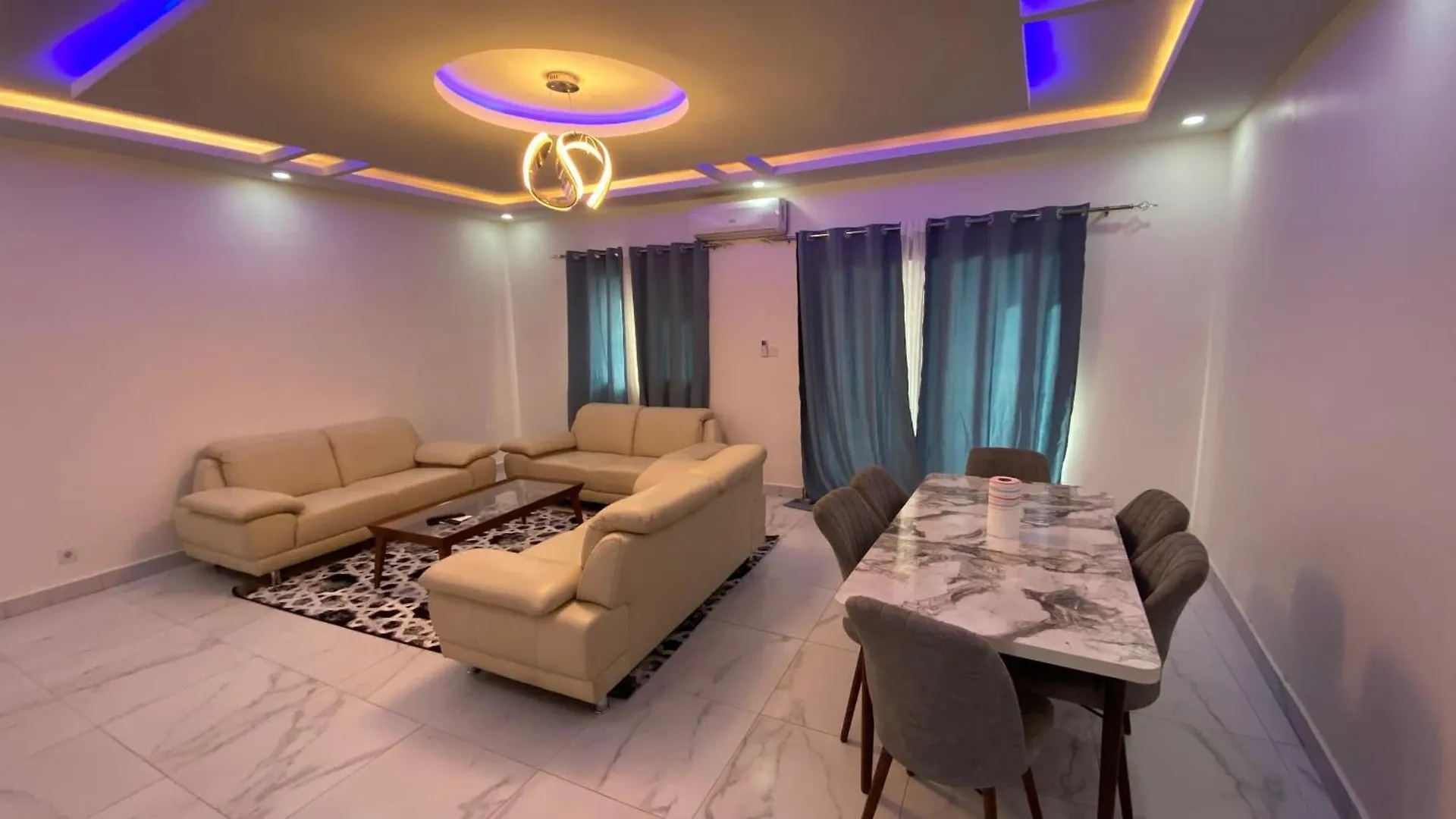 Apartment Residence Yanky Dakar