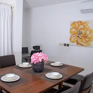  Apartment Luxury Suites Chester One